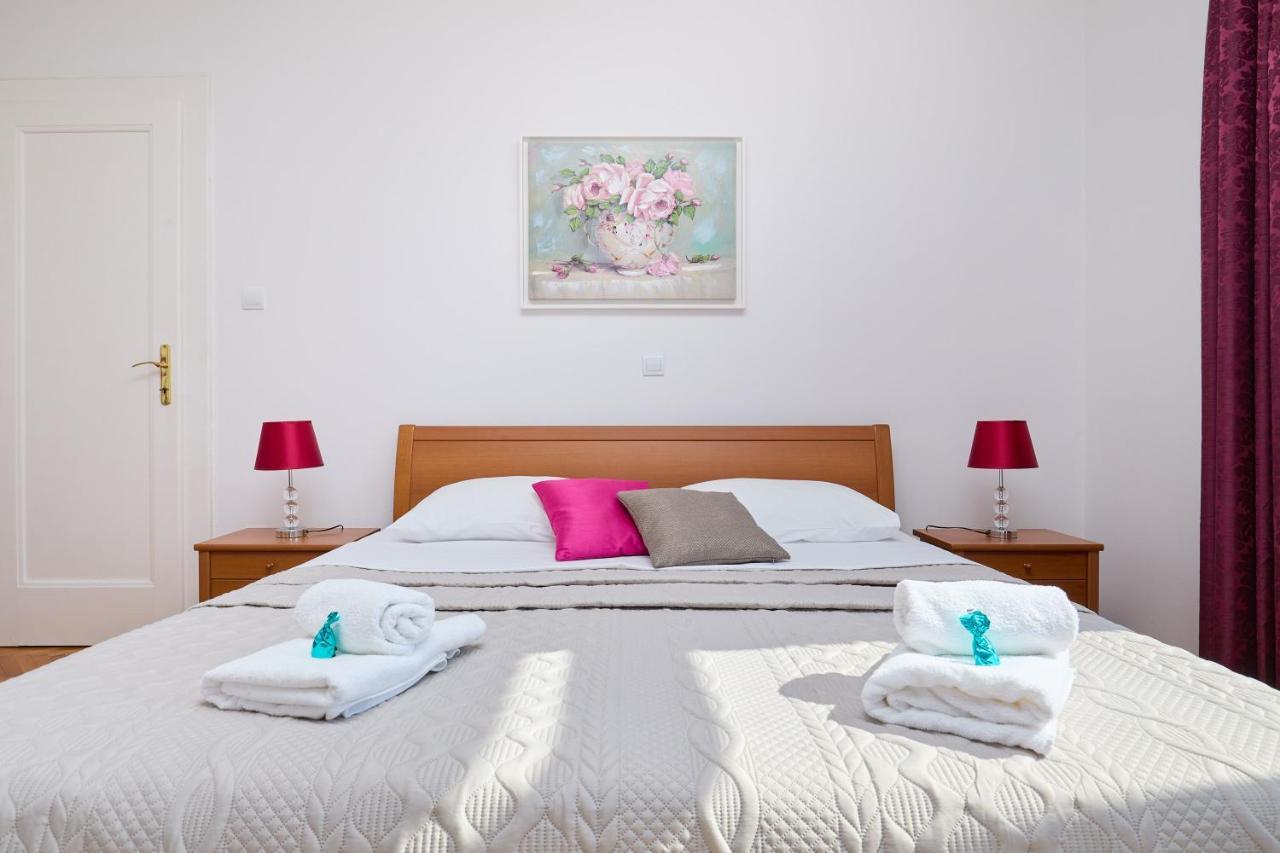 Seaview Apartment Ploce Ragusa Esterno foto