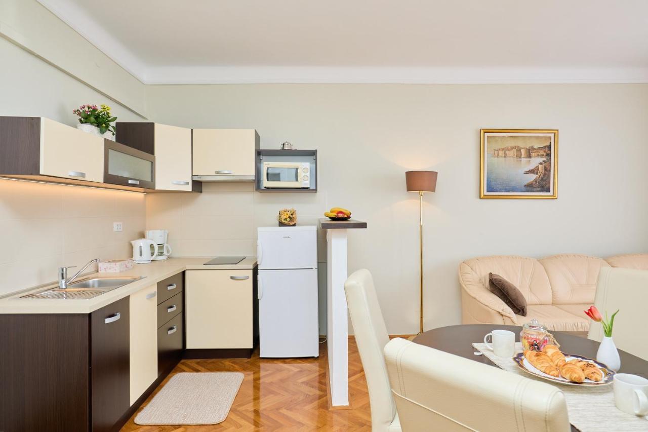 Seaview Apartment Ploce Ragusa Esterno foto
