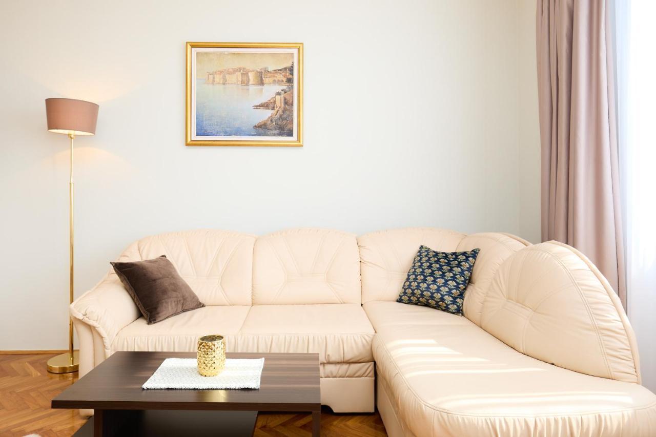 Seaview Apartment Ploce Ragusa Esterno foto